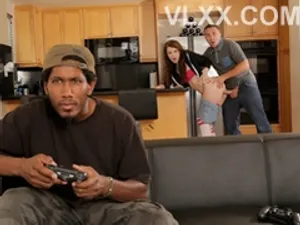 SDAB-153,SDAB-153 Khi bạn gái tôi về thăm nhà, tôi được một đàn em từ hồi trung học gọi đến ký túc xá và bị anh ta dụ dỗ, quan hệ tình dục thô bạo và xuất tinh vào âm đạo anh ta