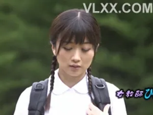 Nữ phạm nhân đĩ lửa ở cam lang thang khi vừa ra tù được ông chú tốt bụng giúp đỡ